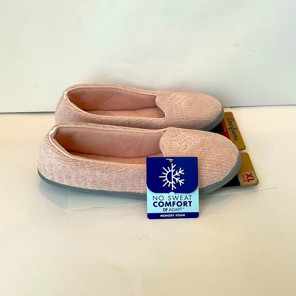 NWT Womens Dearfoams slippers - Picture 1 of 3